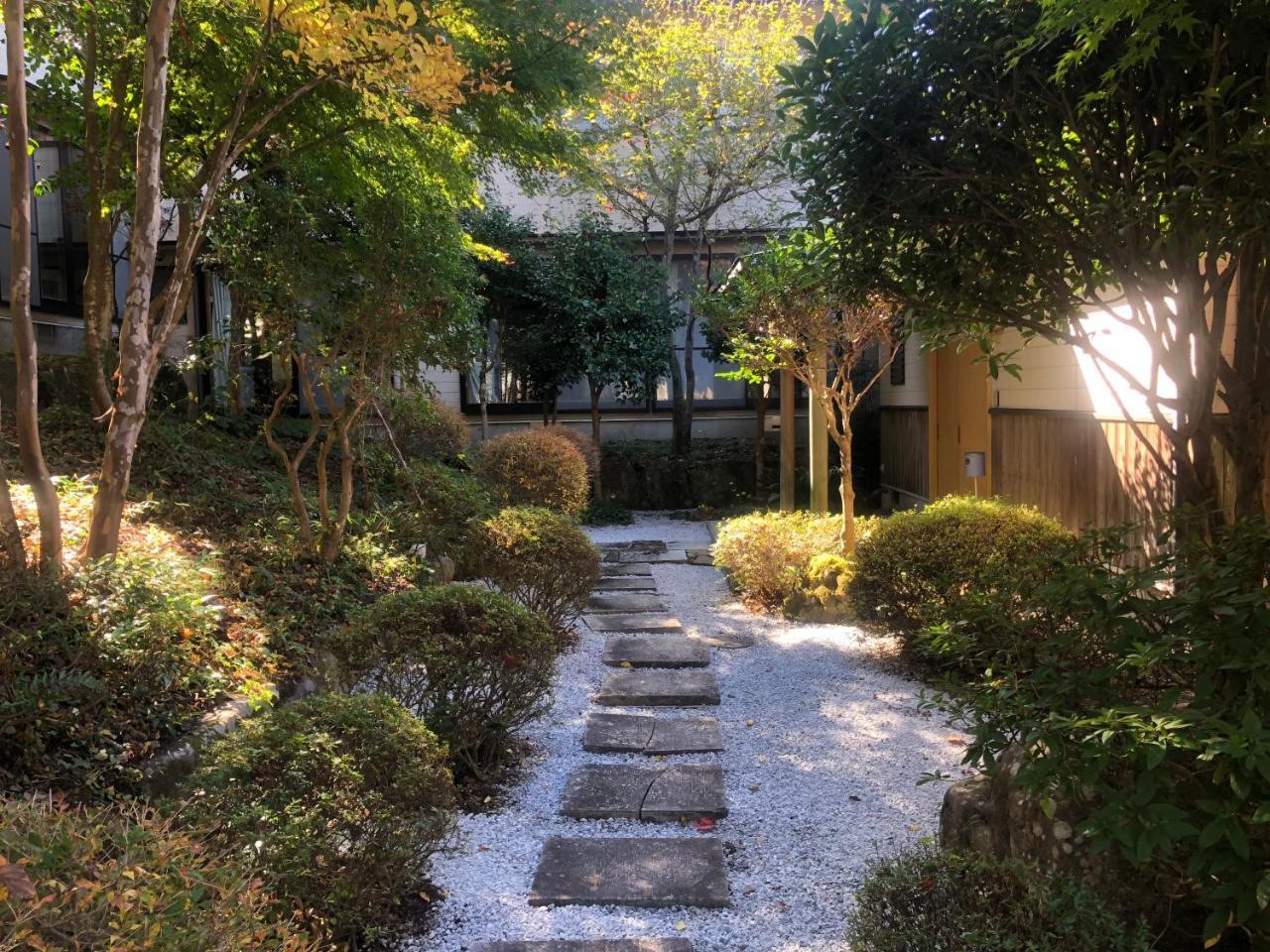 Yufuin Hoshinosato Bed & Breakfast Exterior photo